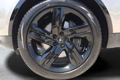 2025 Land Rover Discovery Dynamic SE