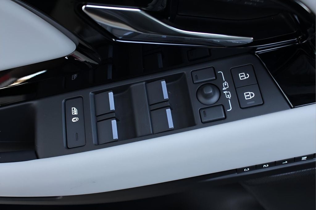 2026 Land Rover Range Rover Evoque S