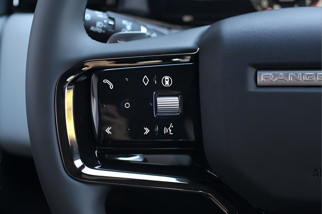 2026 Land Rover Range Rover Evoque S