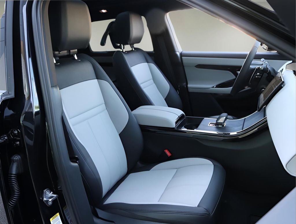 2026 Land Rover Range Rover Evoque Dynamic