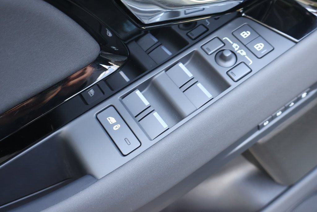 2026 Land Rover Range Rover Evoque Dynamic