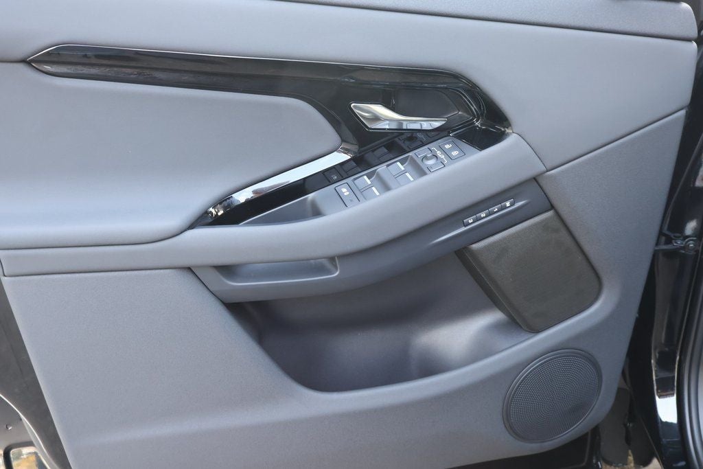 2026 Land Rover Range Rover Evoque Dynamic