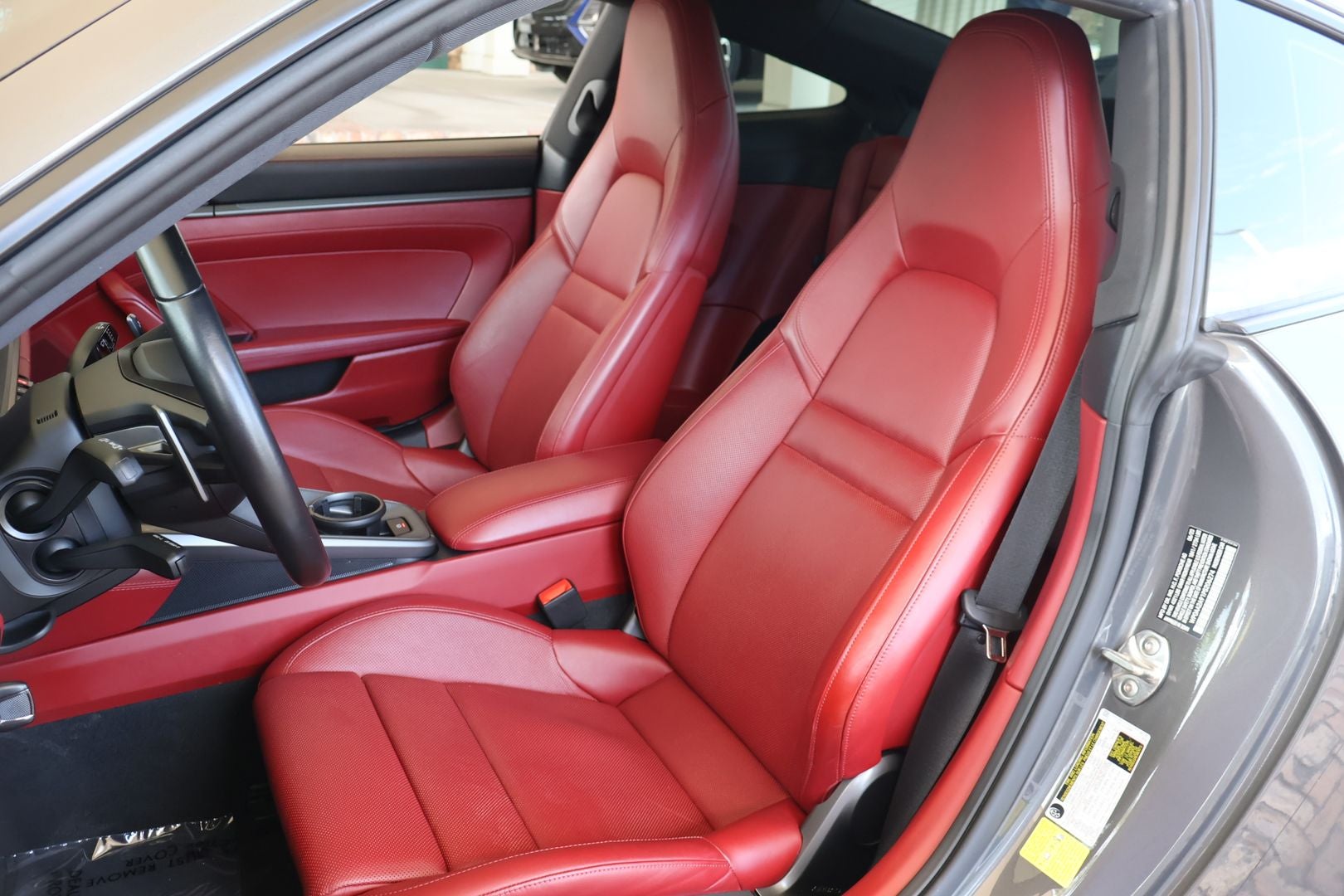 2023 Porsche 911 Carrera