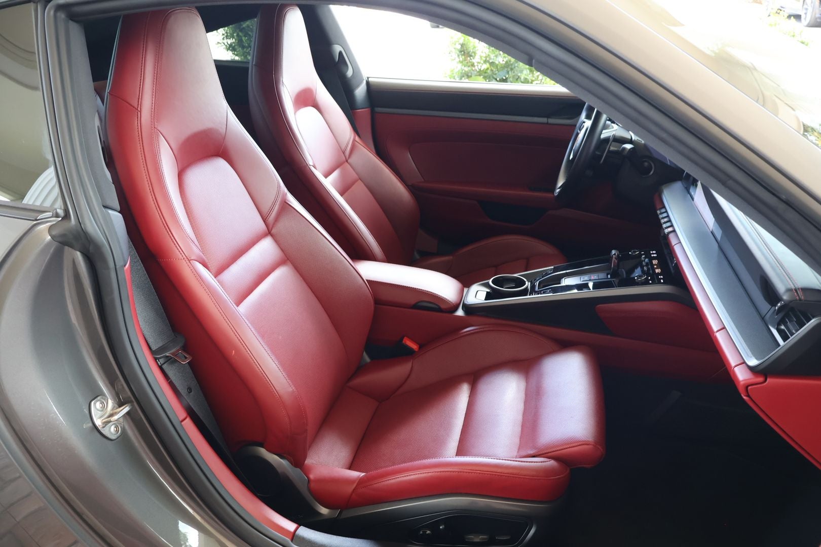 2023 Porsche 911 Carrera