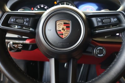 2023 Porsche 911 Carrera