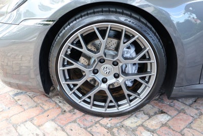 2023 Porsche 911 Carrera