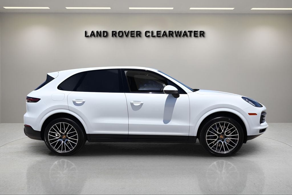 2021 Porsche Cayenne Base