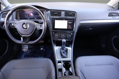 2018 Volkswagen e-Golf SEL Premium