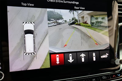 2023 Jeep Grand Wagoneer Base