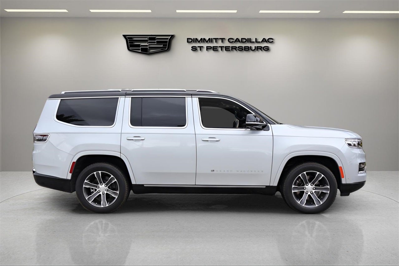 2023 Jeep Grand Wagoneer Base