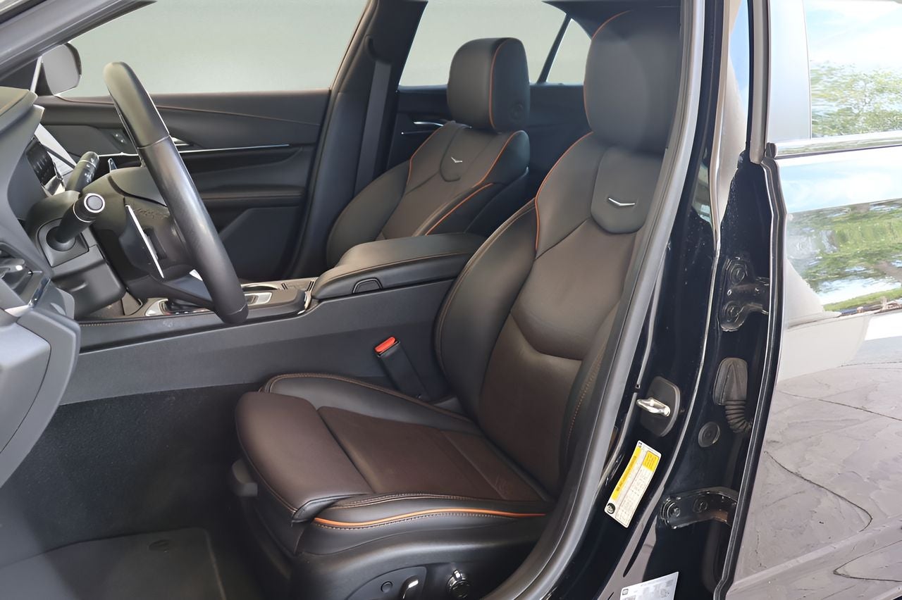 2023 Cadillac CT4 Sport