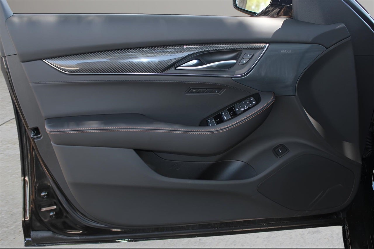 2025 Cadillac CT5 Sport