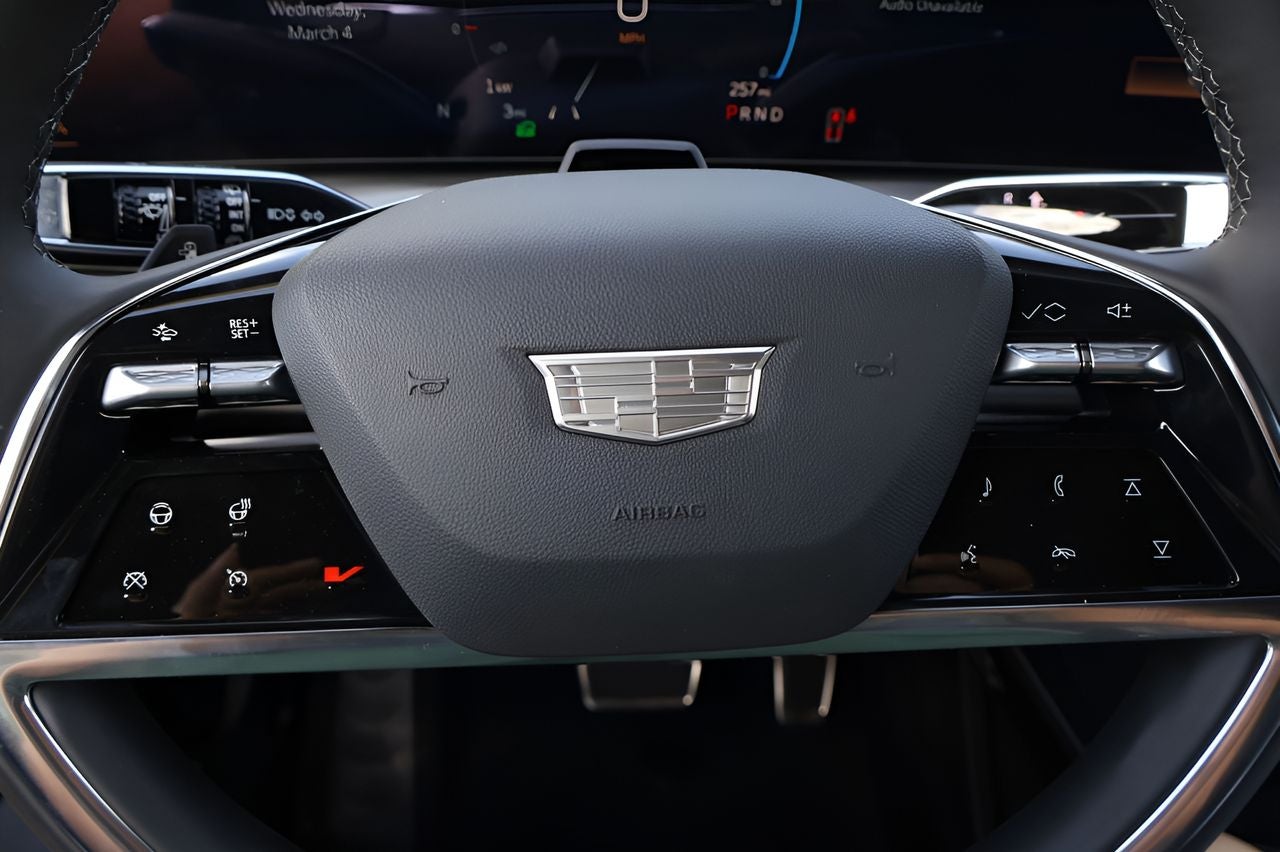2026 Cadillac VISTIQ Sport