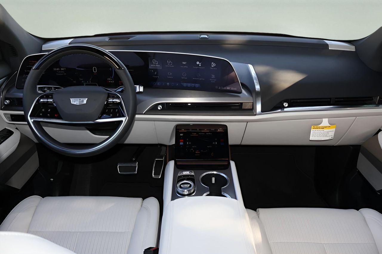 2026 Cadillac VISTIQ Sport