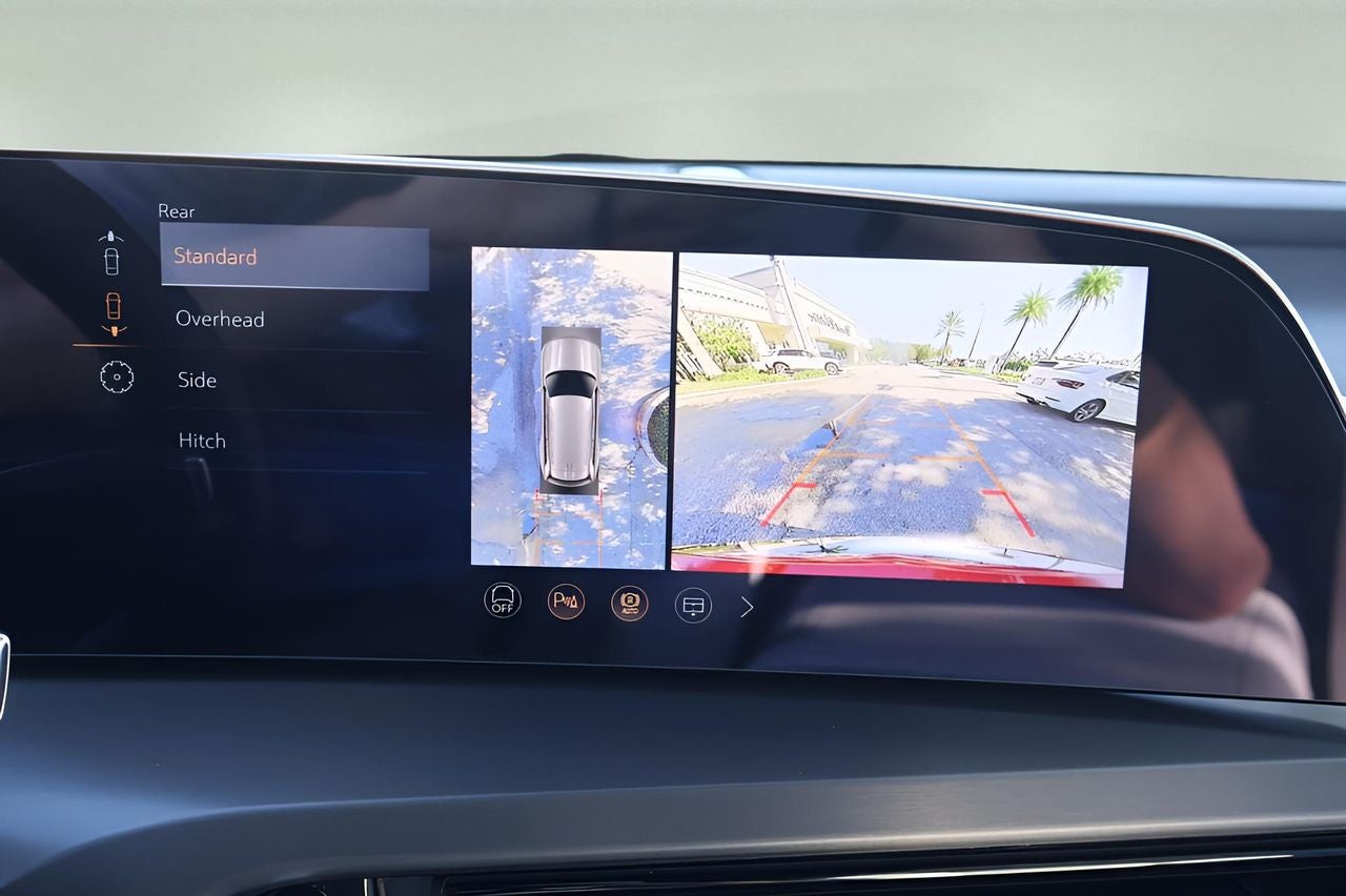 2026 Cadillac VISTIQ Sport