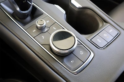 2021 Cadillac XT4 Premium Luxury