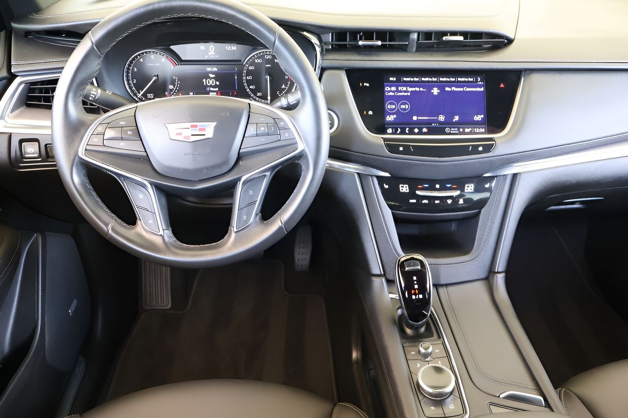 2023 Cadillac XT5 Luxury