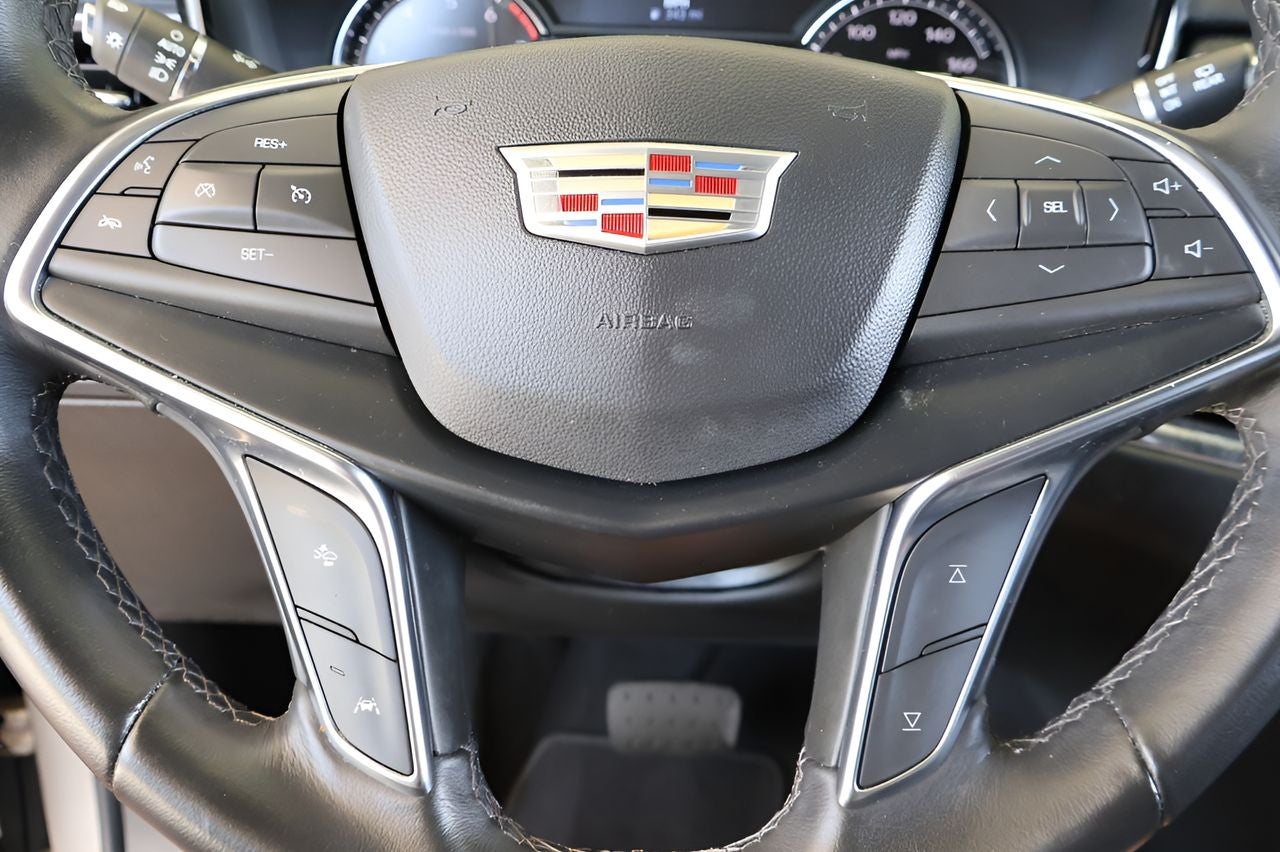 2023 Cadillac XT5 Luxury