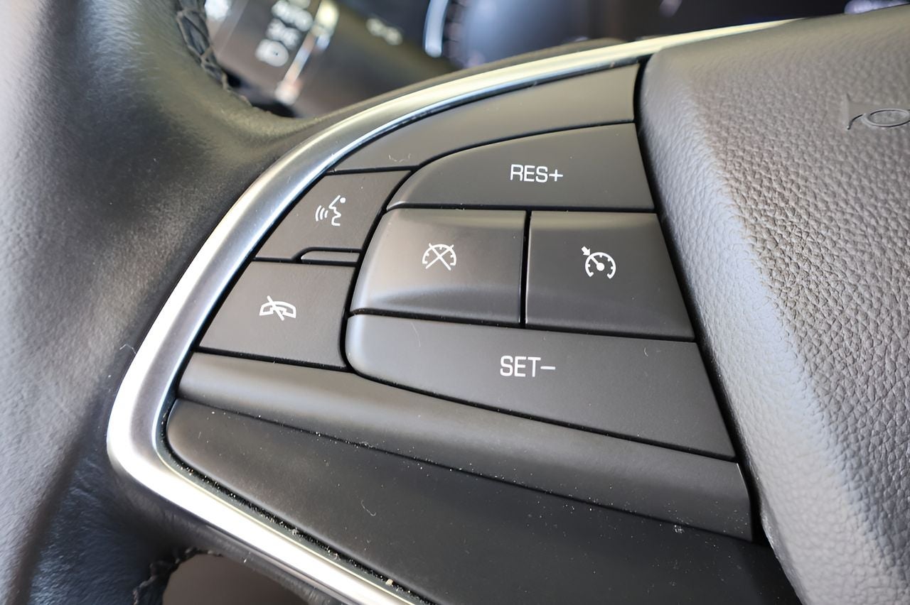 2023 Cadillac XT5 Luxury