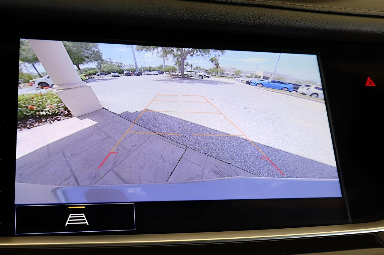 2023 Cadillac XT5 Luxury