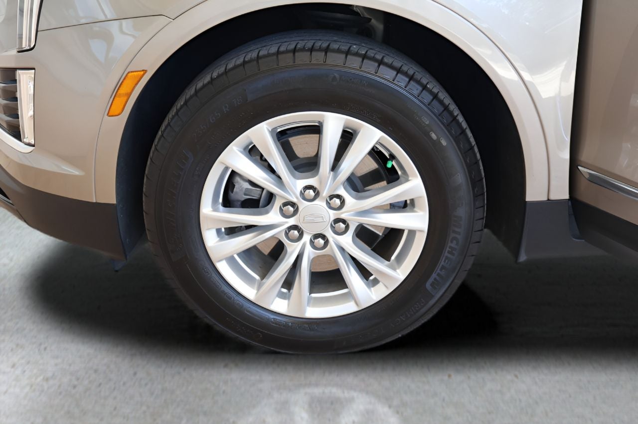 2023 Cadillac XT5 Luxury