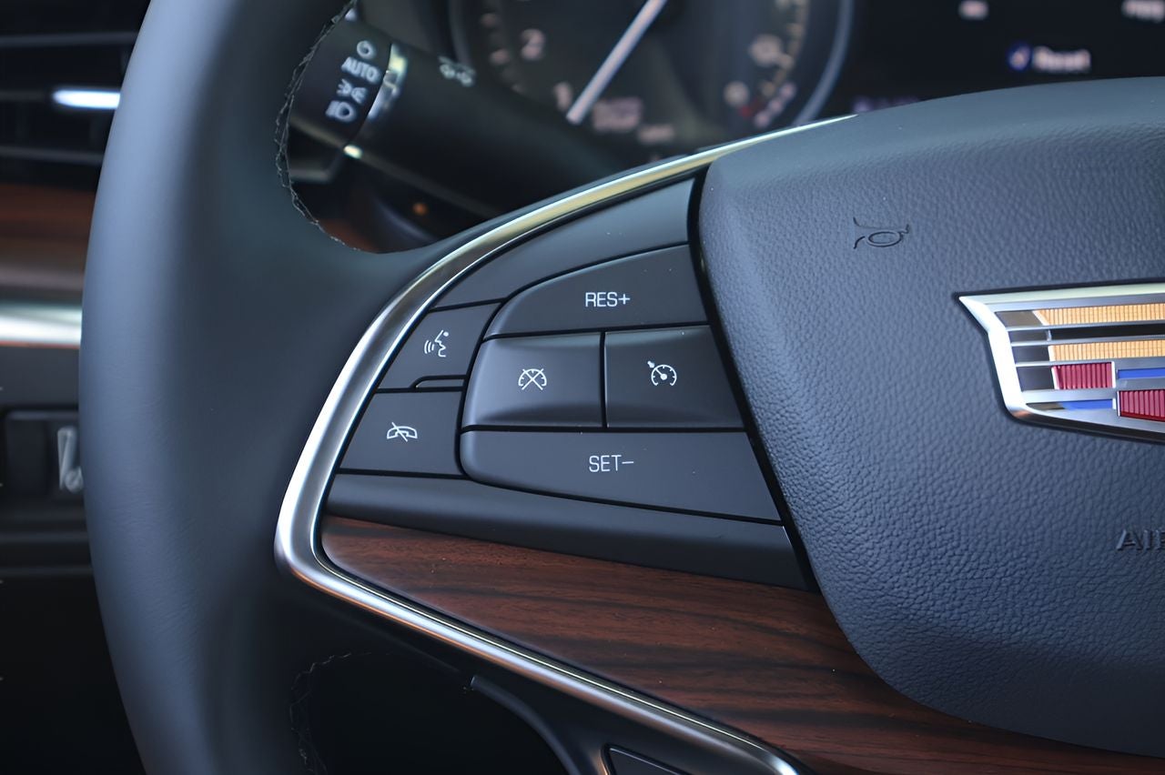 2026 Cadillac XT5 Premium Luxury