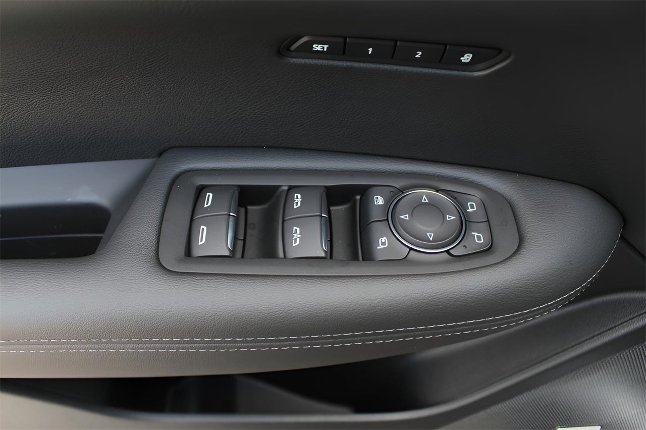 2025 Cadillac XT6 Luxury