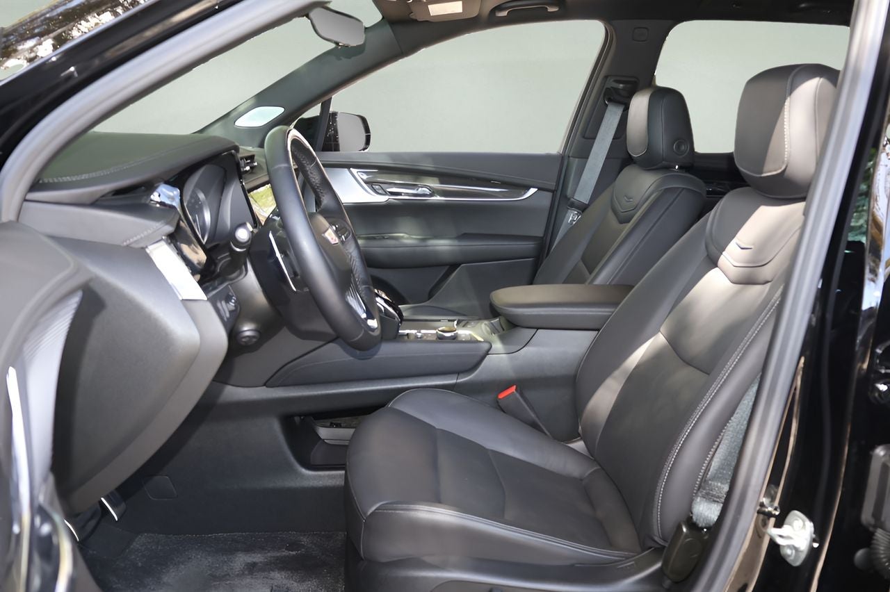 2025 Cadillac XT6 Sport