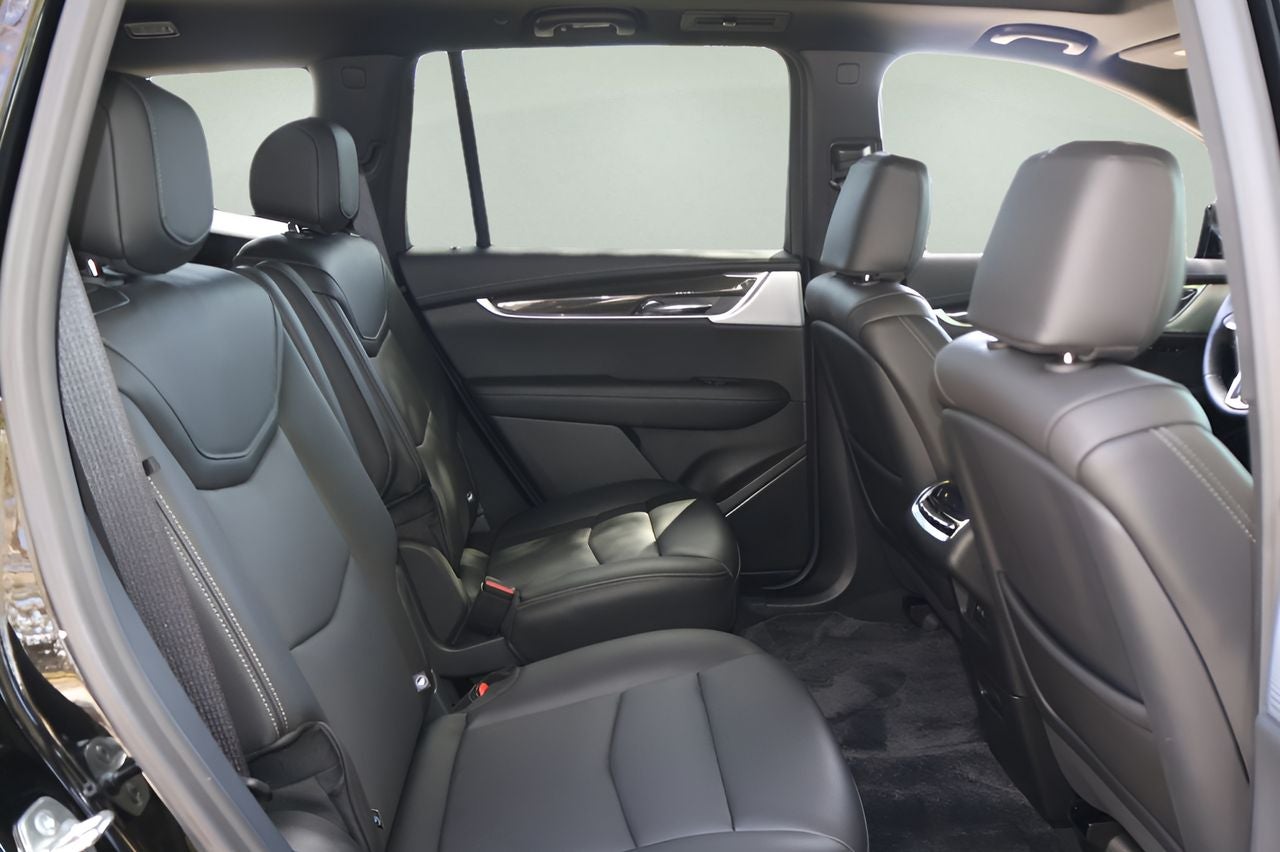 2025 Cadillac XT6 Sport