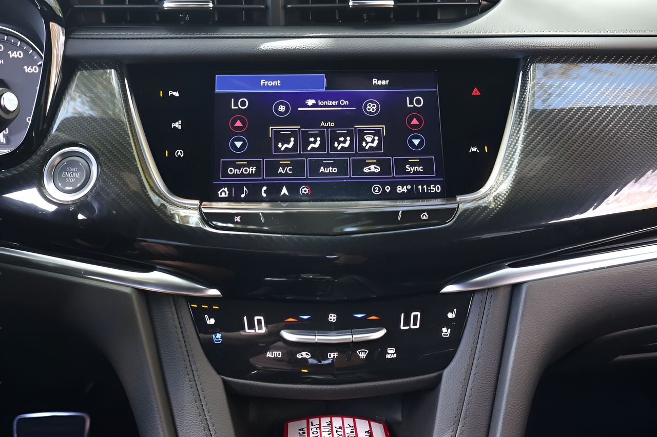 2025 Cadillac XT6 Sport