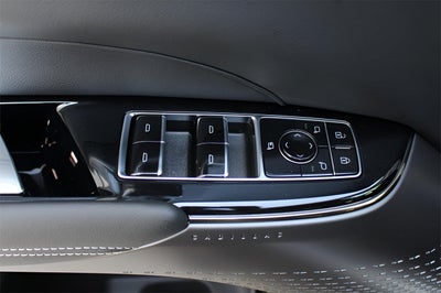 2025 Cadillac LYRIQ Luxury