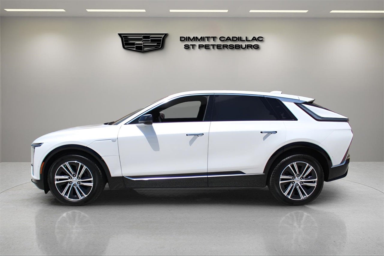 2025 Cadillac LYRIQ Luxury