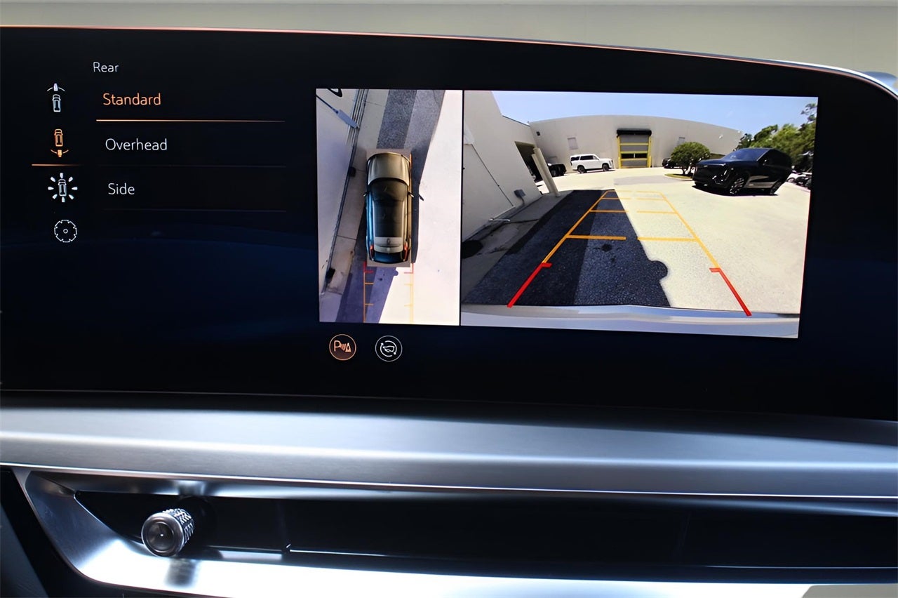 2025 Cadillac LYRIQ Luxury