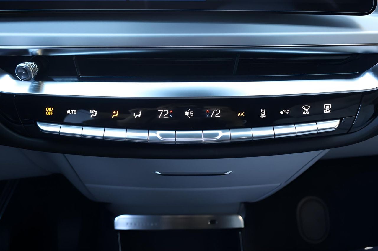 2026 Cadillac LYRIQ Premium Luxury