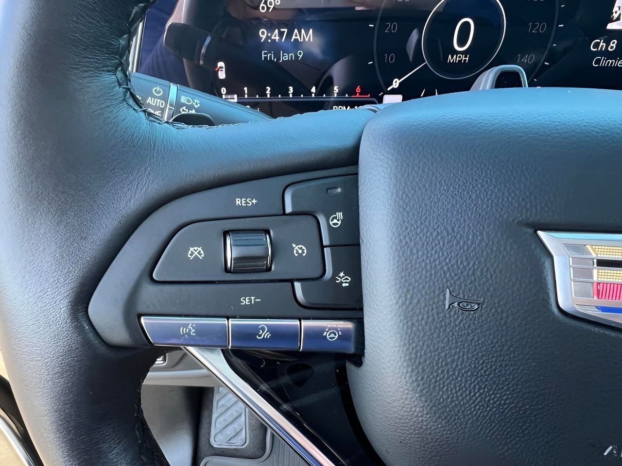 2024 Cadillac Escalade Sport