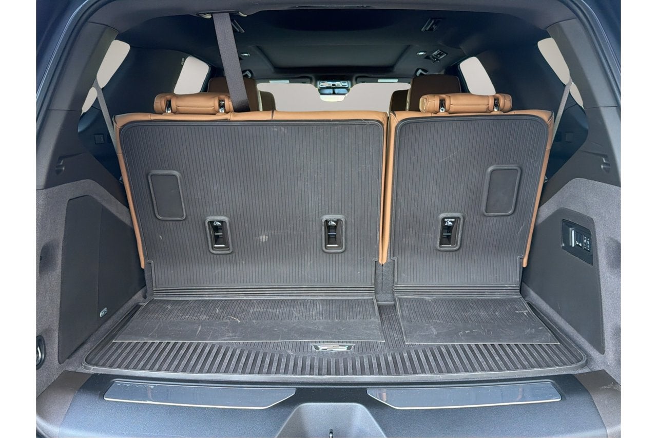 2025 Cadillac Escalade Premium Luxury