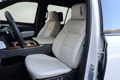 2025 Cadillac Escalade Sport Platinum