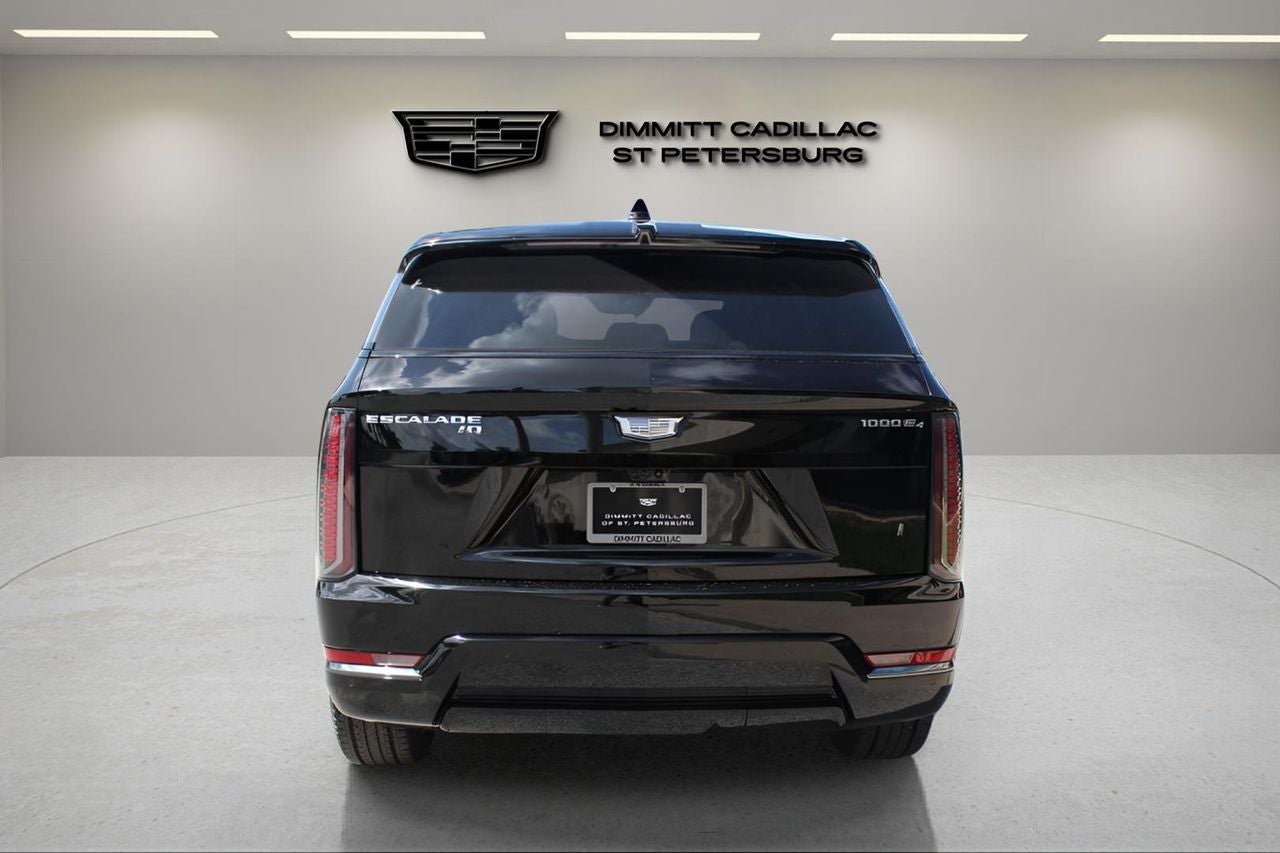 2025 Cadillac ESCALADE IQ Sport 1