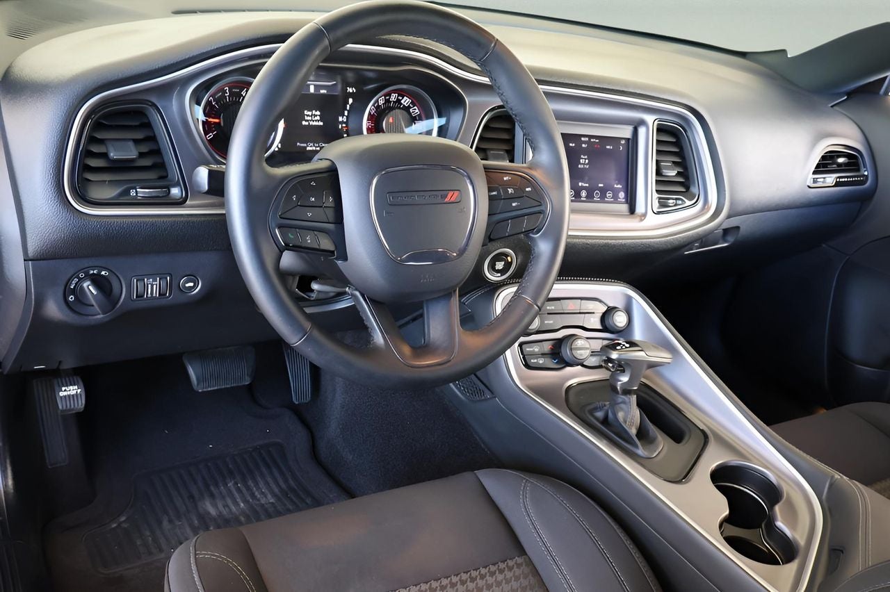 2019 Dodge Challenger SXT