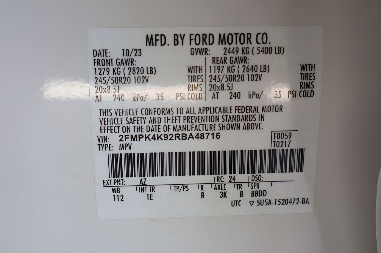 2024 Ford Edge Titanium