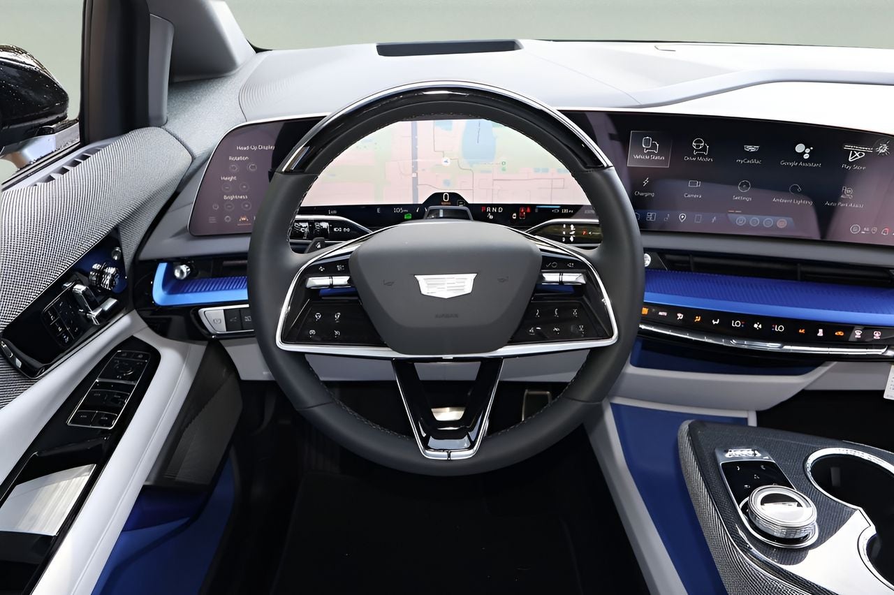 2026 Cadillac OPTIQ Premium Luxury