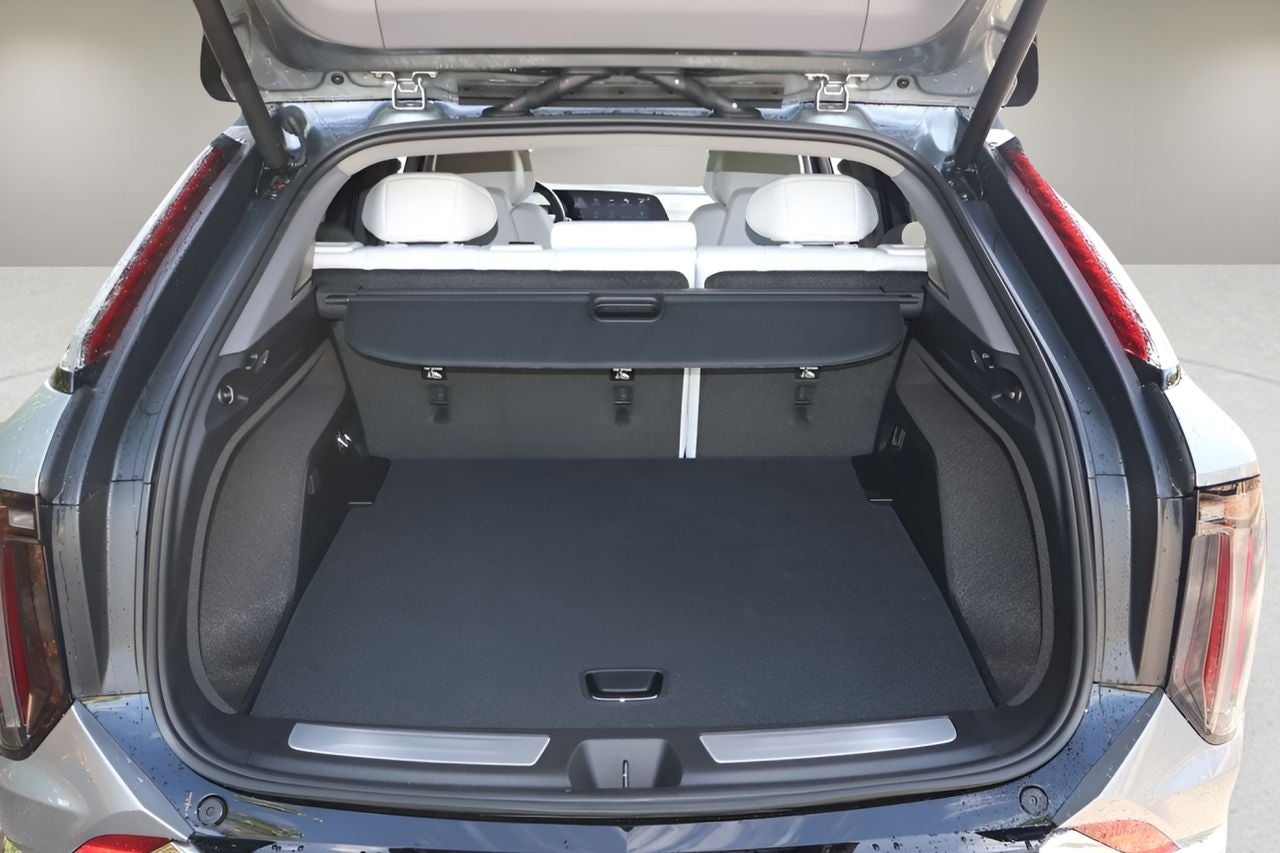 2026 Cadillac OPTIQ Premium Luxury