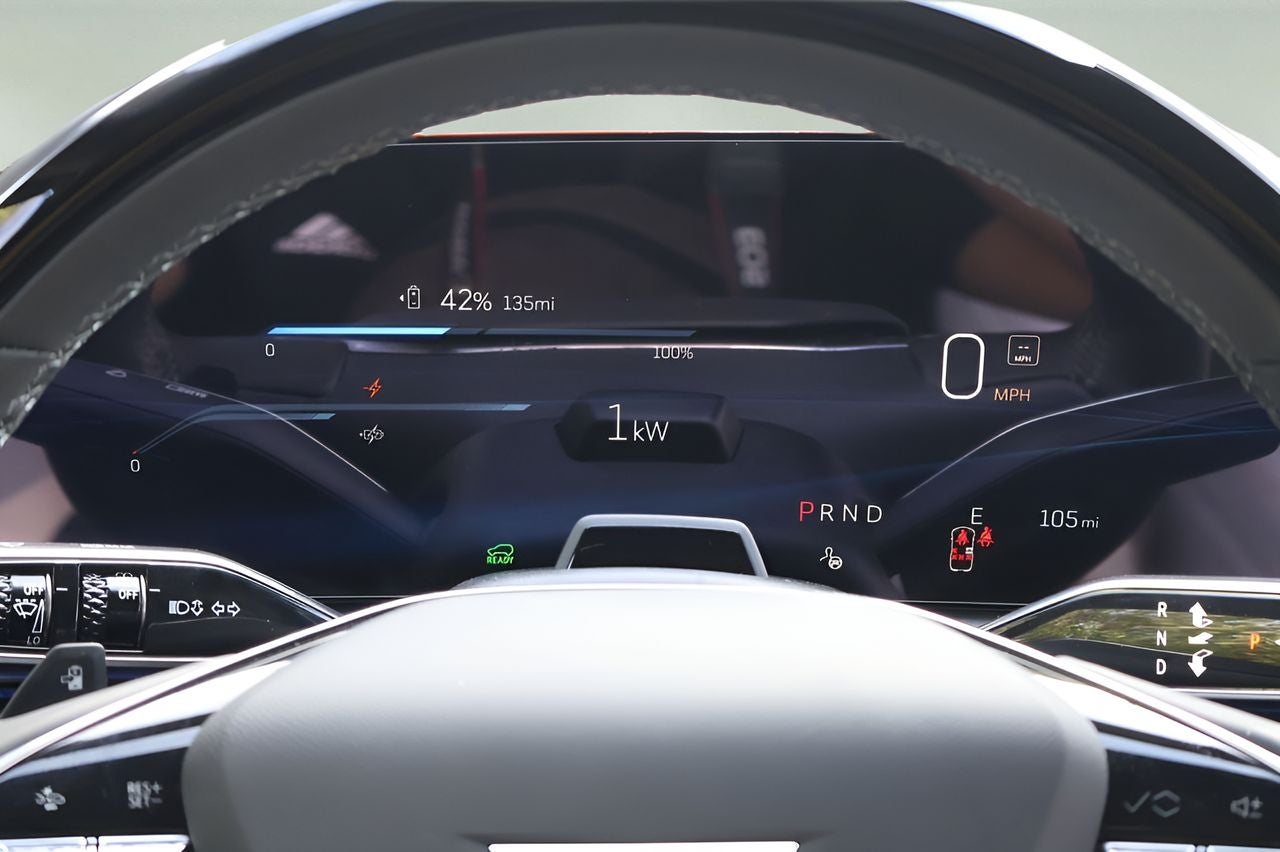 2026 Cadillac OPTIQ Premium Luxury