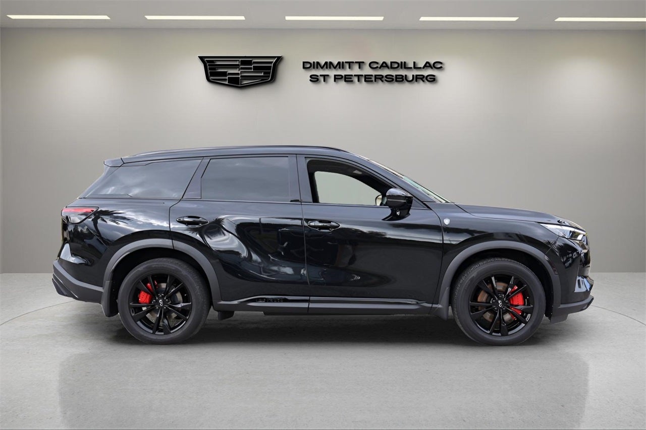 2025 INFINITI QX60 LUXE