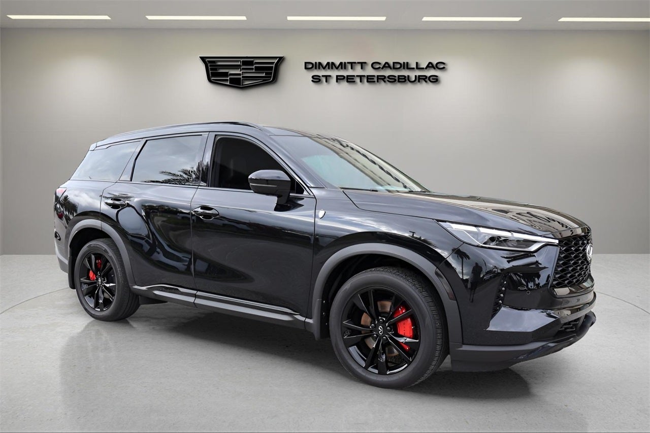 2025 INFINITI QX60 LUXE