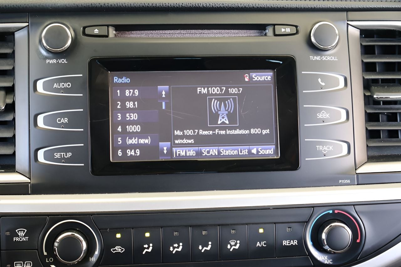 2018 Toyota Highlander LE