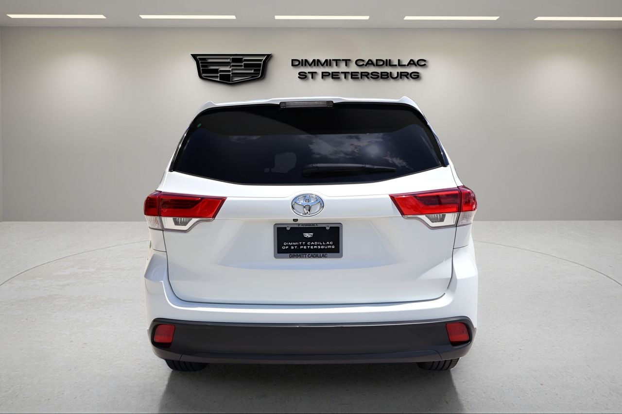 2018 Toyota Highlander LE