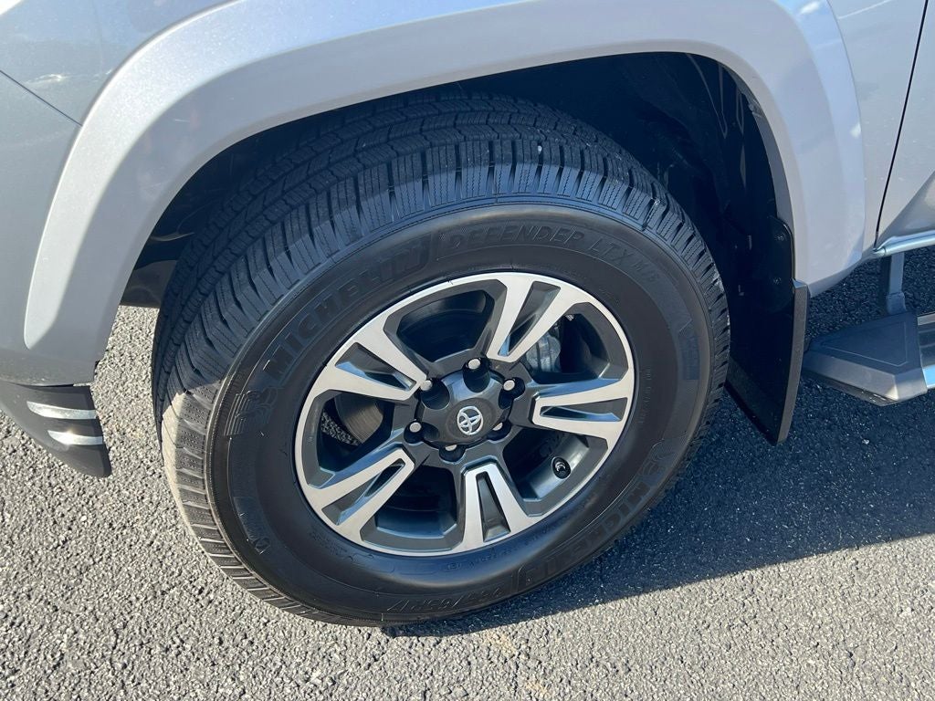 2017 Toyota Tacoma SR5 V6