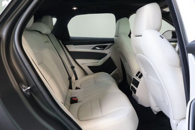 2024 Jaguar F-PACE P400 R-Dynamic S