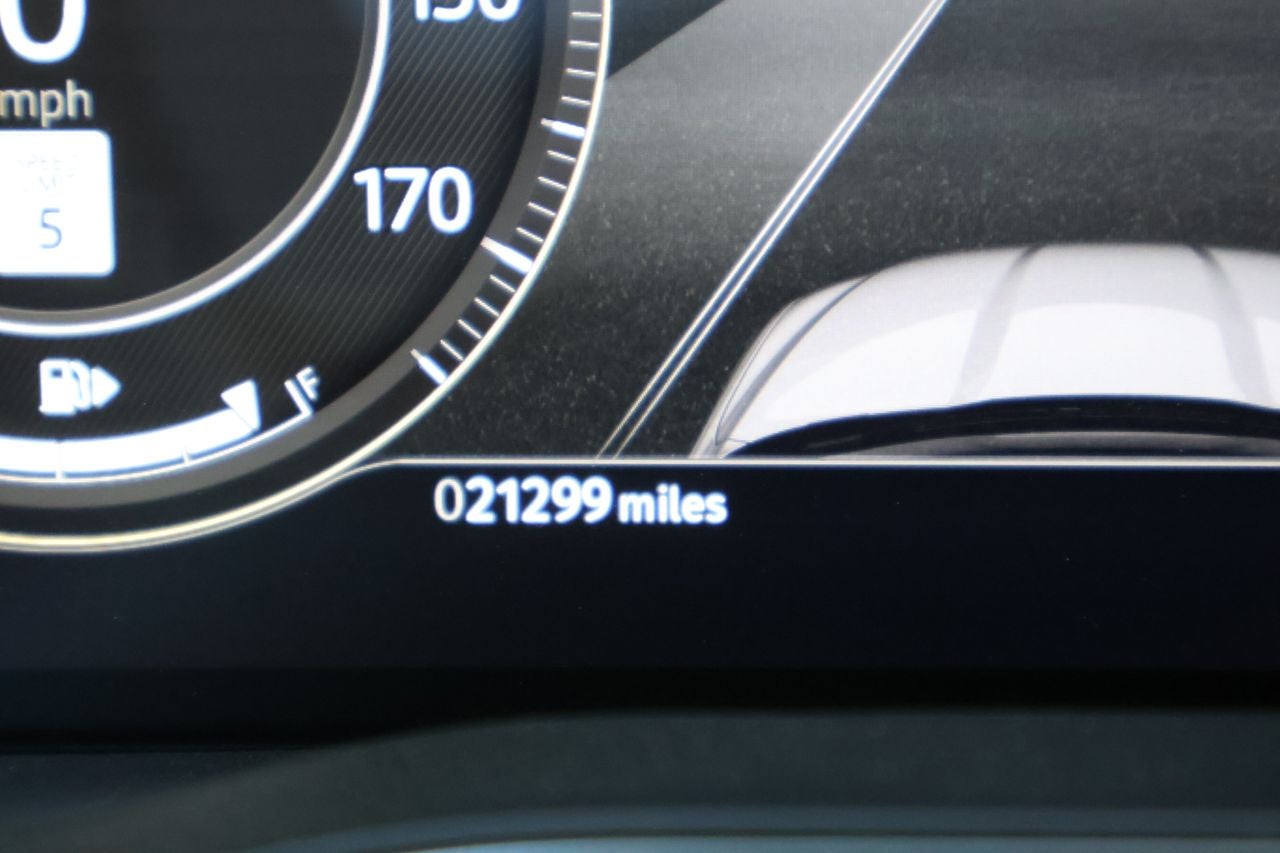 2024 Jaguar F-PACE P400 R-Dynamic S